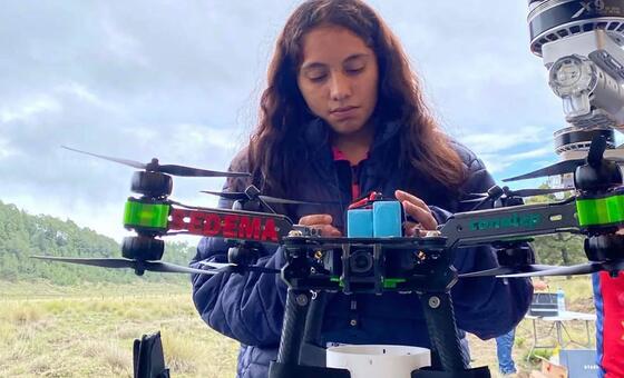 Valeria Palacios, una joven ingeniera mexicana que usa la IA para sanar el planeta
